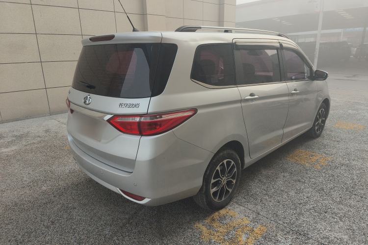 Used CHANGAN KAICHENG Oushang A600 2016 1.5L Manual Luxury 7-Seater Rear Right 45 Deg
