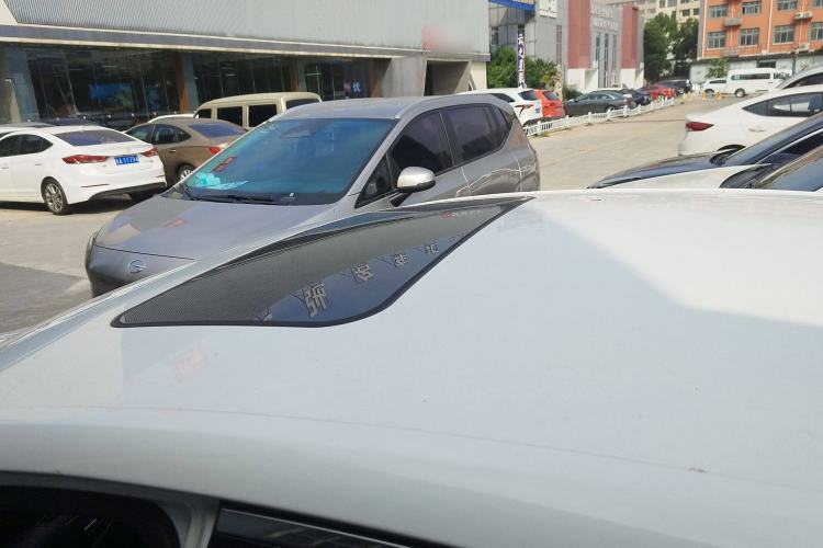 Used Roewe i6 MAX 2020 300TGI Automatic "Swell Cool Smart Drive" Edition
