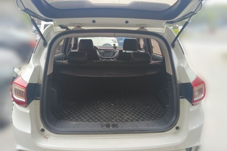 Used Land X2 2017 1.6L Automatic Sharp Edition