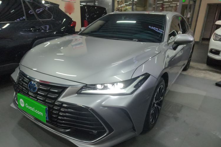 Used Toyota Avalon 2022 Dual-Engine 2.5L Luxury Edition