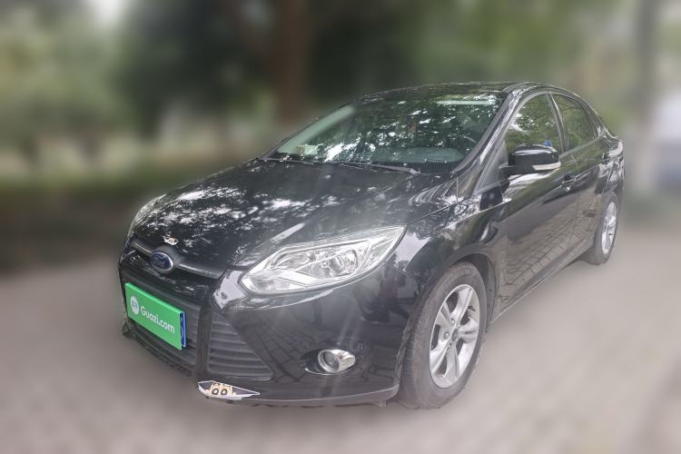 Used Ford Focus 2012 Sedan 1.6L Automatic Fashion Edition