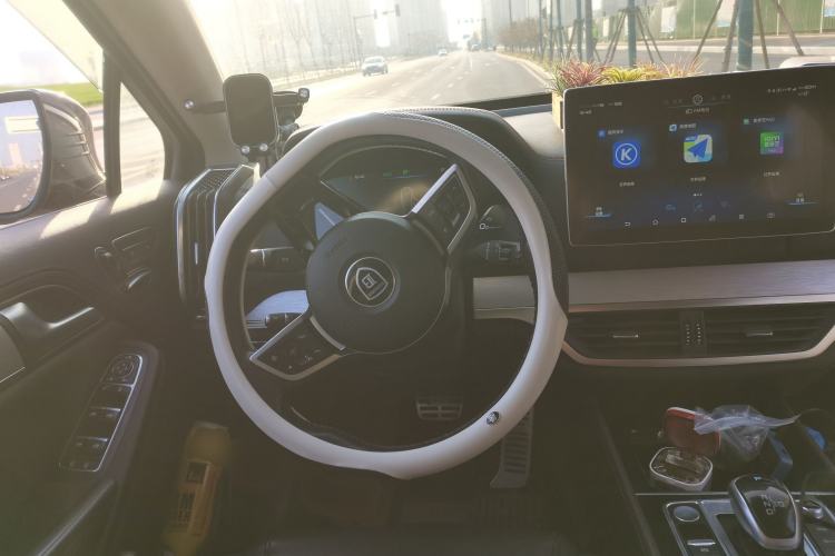 Used BYD Tang New Energy 2018 DM 2.0T All-Wheel Drive Smart Connectivity Luxury Model 7 Seats China V Emission Standard