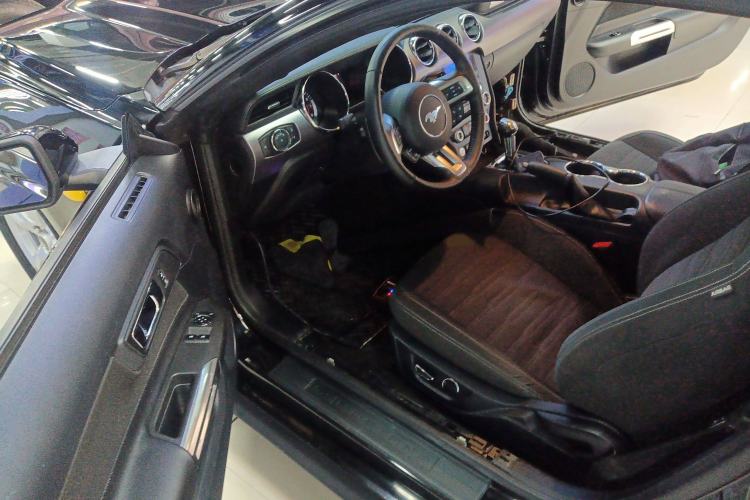 Used Ford Mustang 2015 2.3T Automatic U.S.-Spec Version