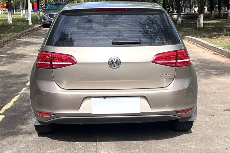 Used Volkswagen Golf 2015 1.6L Automatic Comfort Model