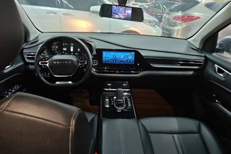 Used Wuling Victory 2020 1.5T CVT Flagship Edition Center Console