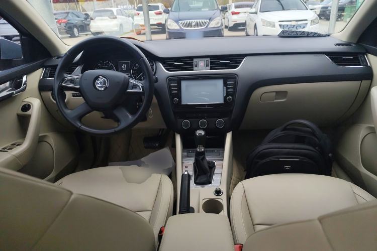 Used Skoda Octavia 2015 1.6L Automatic Yijun Edition
