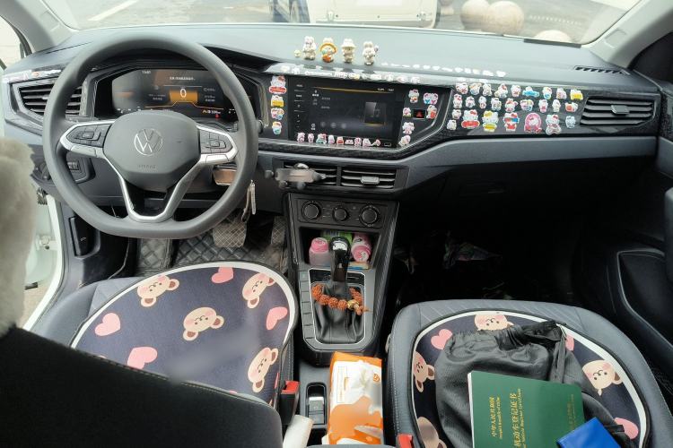 Used Volkswagen Lavida 2023 New Sharp 1.5L Automatic Excellent New Edition Center Console