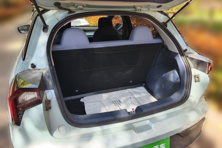 Used Geometry E Firefly 2022 401KM Lightning Tiger 4-Seater Trunk