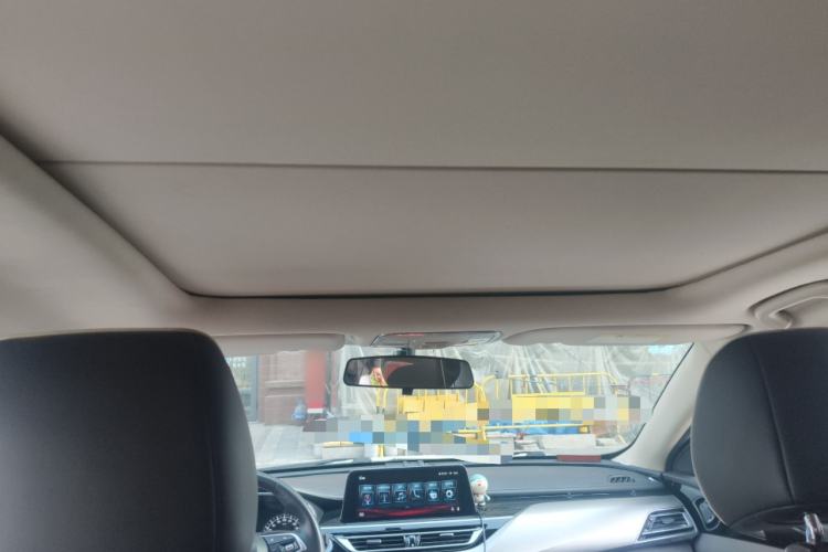 Used CHANGAN Raeton CC 2018 1.5T Automatic Haoya Model China V Standard Headliner