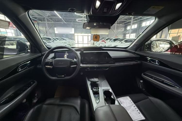 Used CHANGAN OSHAN Z6 New Energy 2023 ZhiDian iDD 150KM Flagship PLUS
