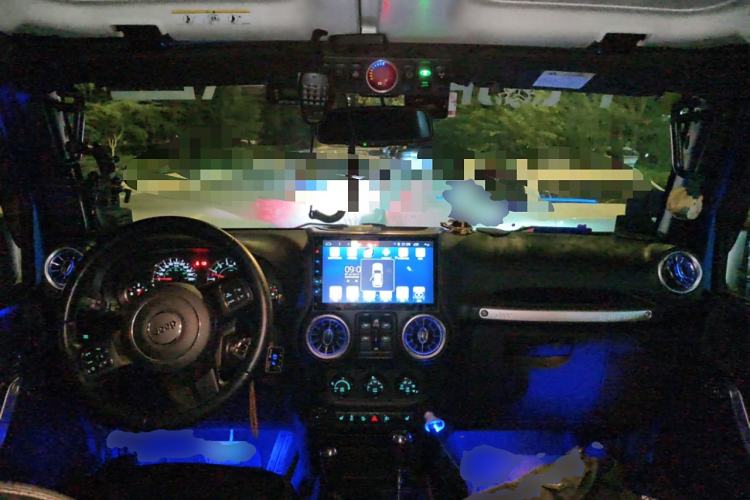 Used Jeep Wrangler 2015 3.6L Rubicon Four-Door Comfort Edition
