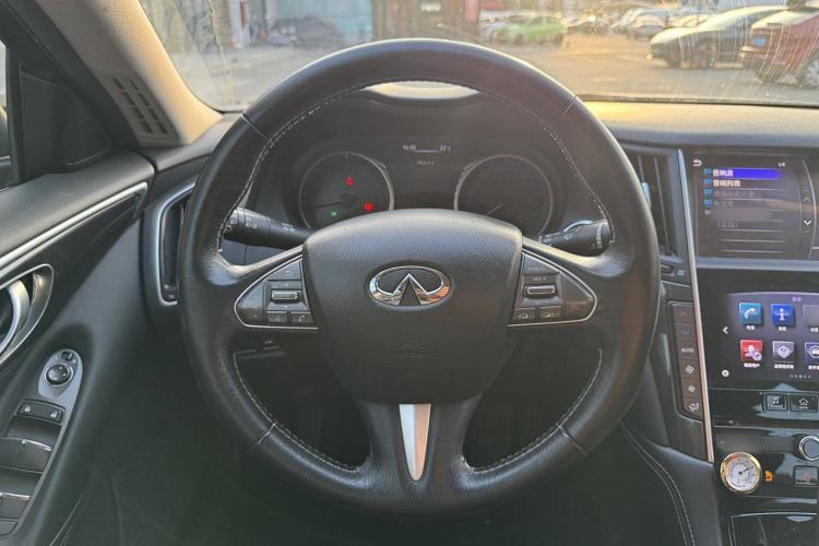 Used Infiniti Q50L 2015 2.0T Comfort Edition