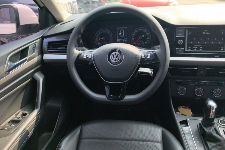 Used Volkswagen Lavida 2019 1.5L Automatic Comfort Edition China VI Standard Steering Wheel