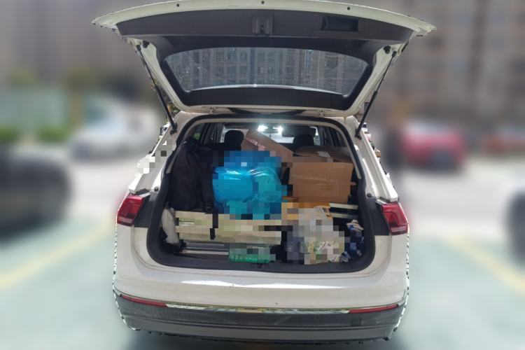 Used Volkswagen Tiguan L 2017 330TSI Automatic Two-Wheel Drive Luxury Edition Trunk