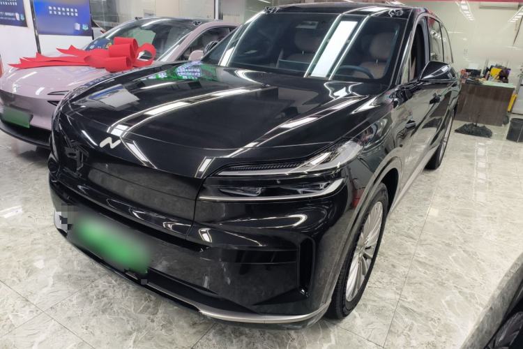 Used ONVO Luxeed L90 2025 Model—Max Six-Seater Version
