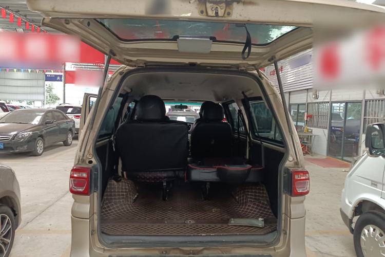 Used FORTHING Lingzhi 2019 Facelifted M5L 1.6L 7-Seater Base Model China VI Standard
