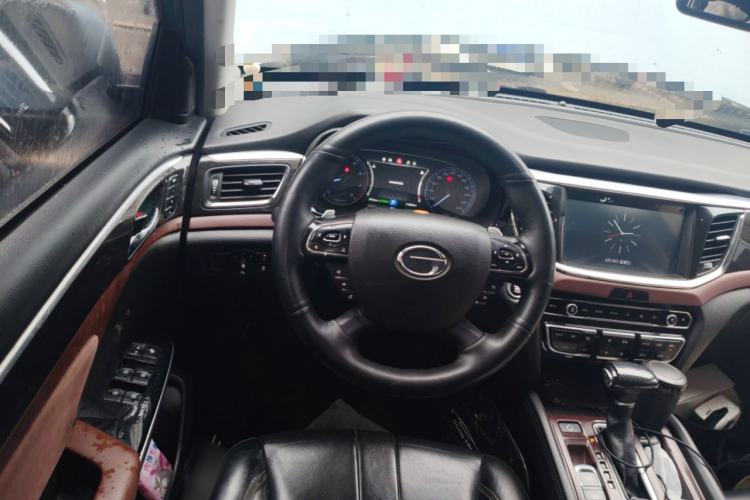 Used GAC Trumpchi GS8 2017 320T Four-Wheel Drive Luxury Smart Connectivity Version (7 Seats)
