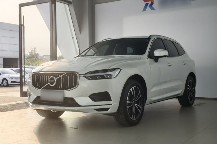 Used Volvo XC60 2019 T5 4x4 Zhiyuan Edition China VI Standard