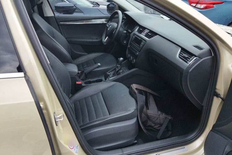 Used Skoda Octavia 2017 1.6L Automatic Smart Drive Edition
