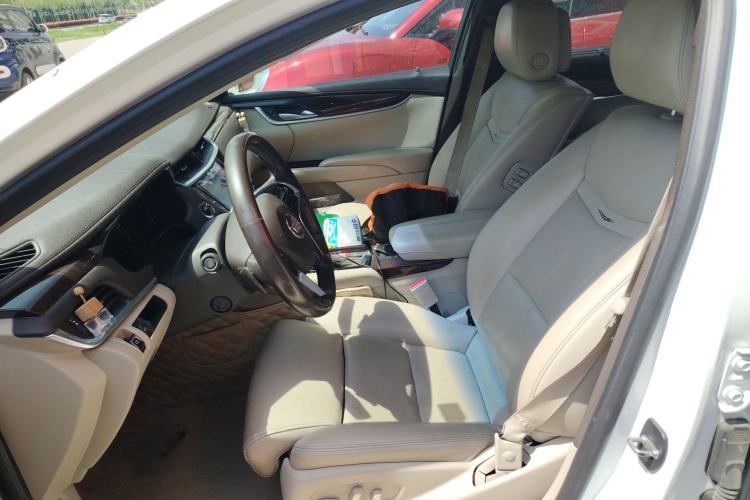 Used Cadillac XTS 2014 28T Luxury Model
