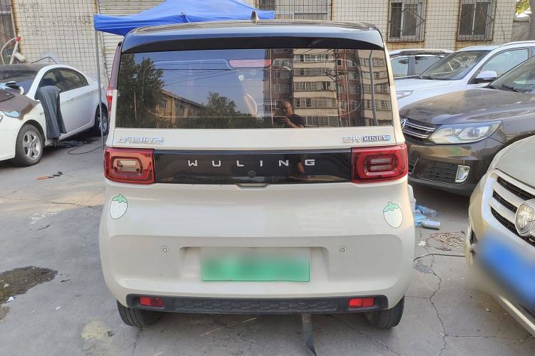 Used Wuling Hongguang MINIEV 2022 Macaron Premium Model – Lithium Iron Phosphate
