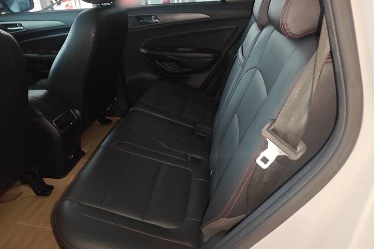 Used CHANGAN CS75 2014 2.0L Manual Luxury Version China V Standard
