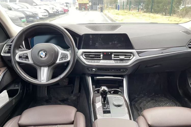 Used BMW 3 Series 2022 Restyled 325Li xDrive M Sport Package