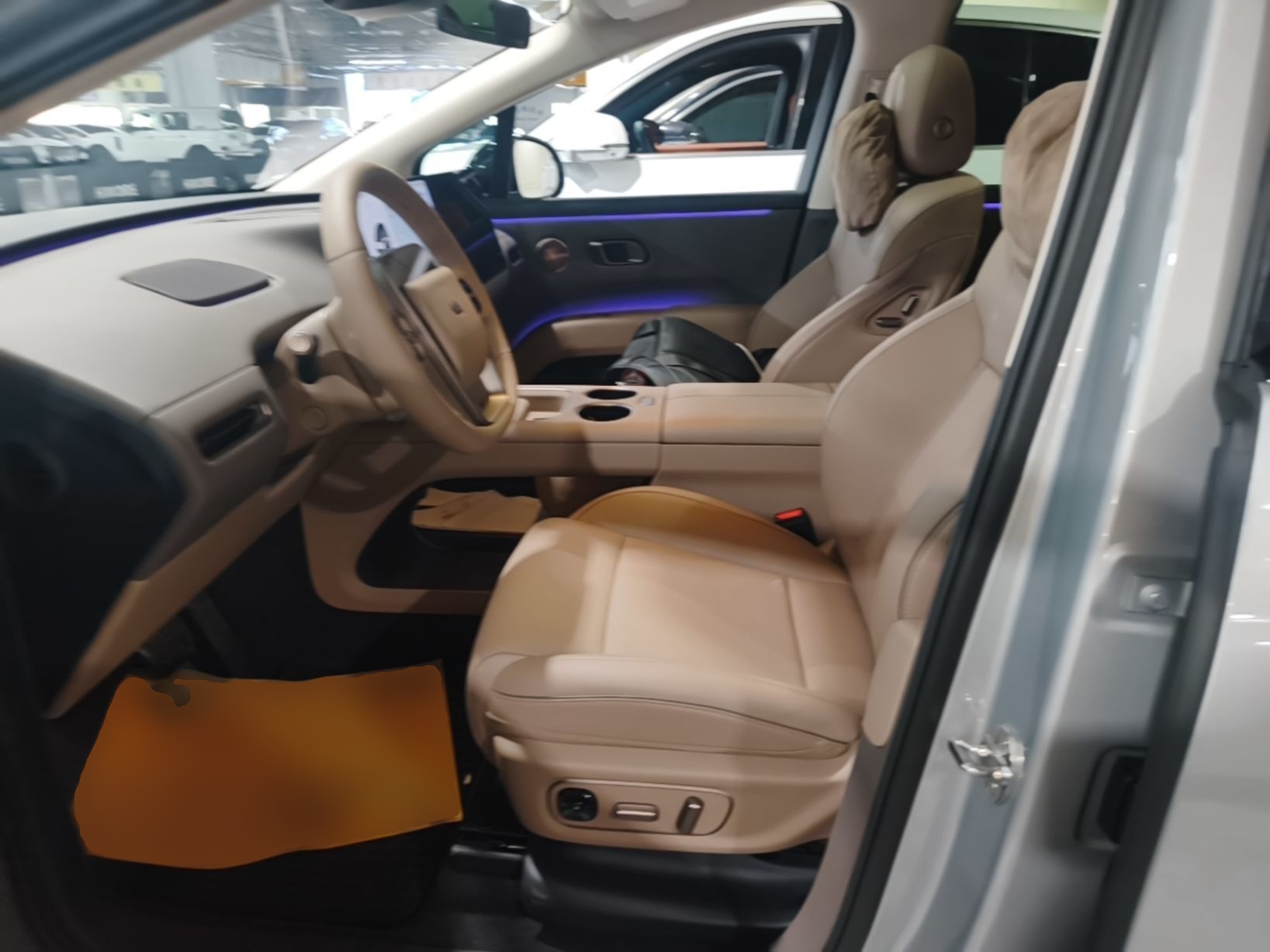 Vordere Reihe im Auto