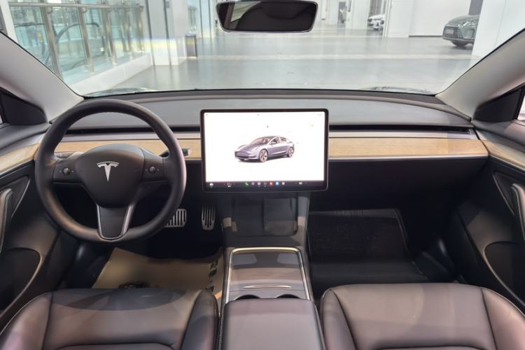 Used Tesla Model 3 2022 Rear-Wheel-Drive Version
