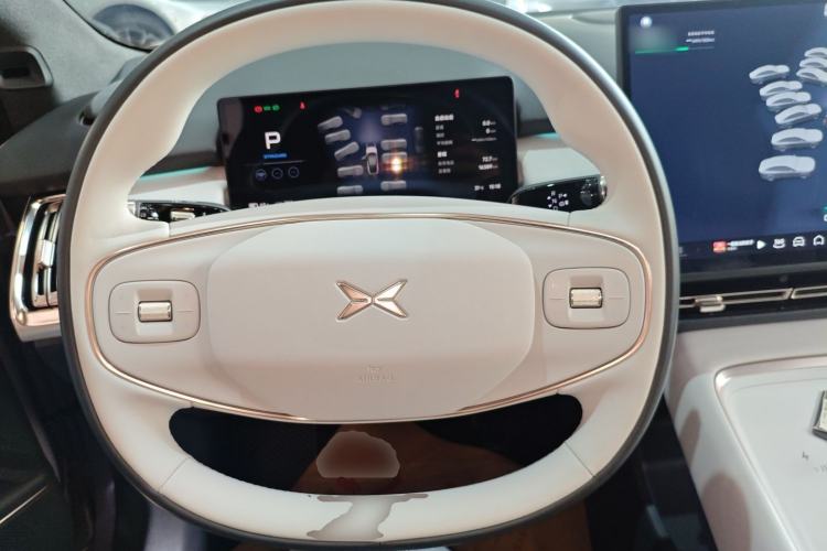 Used XPeng P7+ 2024 Long-Range Max Steering Wheel