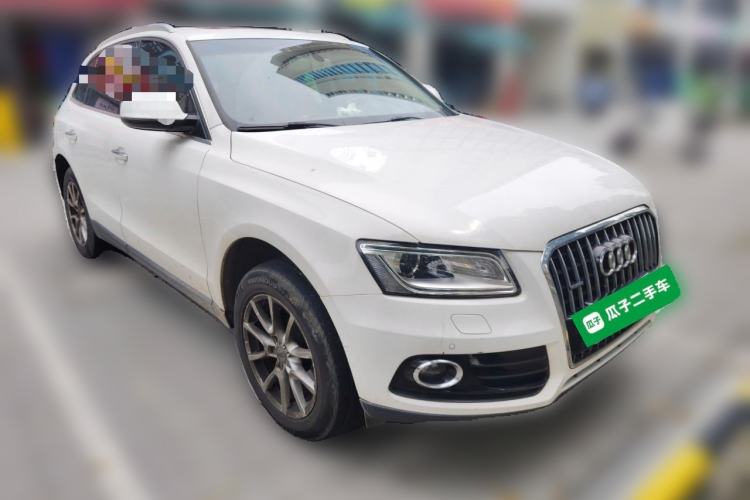 Used Audi Q5 2016 40 TFSI Trendy Edition Front Right 45 Deg