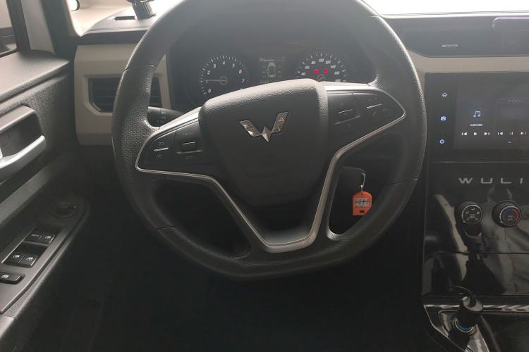 Used Wuling Hongguang PLUS 2019 1.5T Manual Luxury 7-Seater