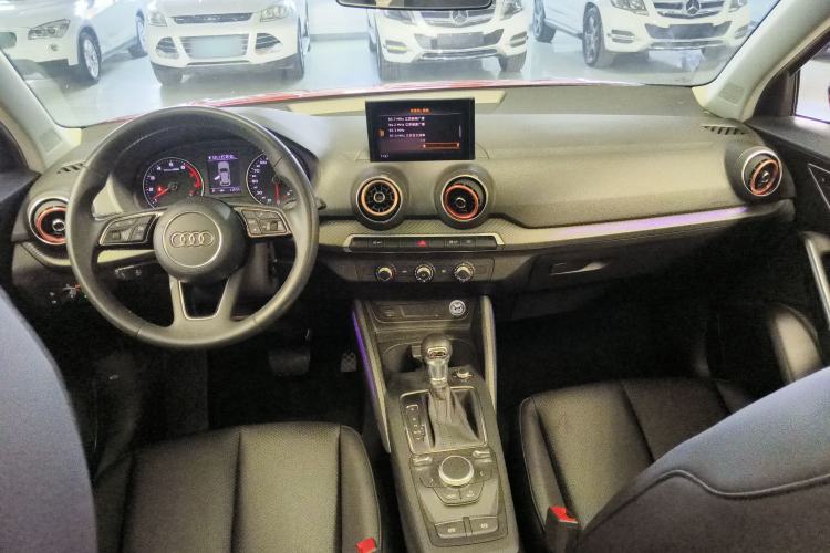 Used Audi Q2L 2018 35 TFSI Launch Exclusive Edition China VI
