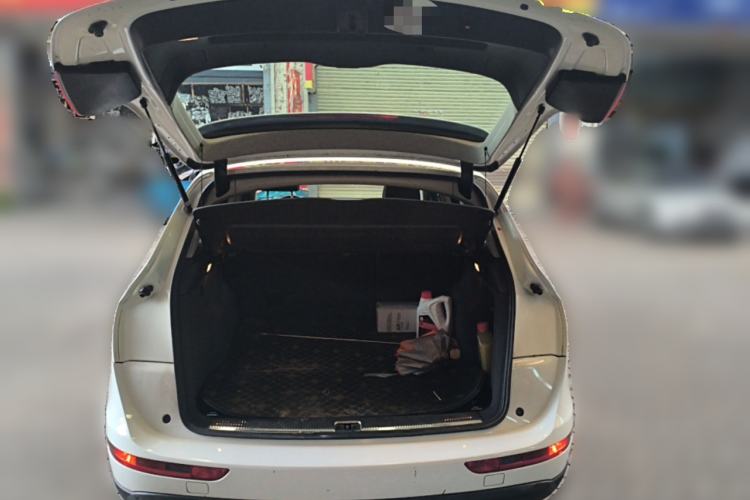 Used Audi Q5 2012 2.0TFSI Technology Model Trunk