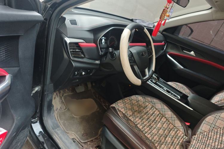 Used SOL X8 2021 300T DCT Comfort Edition 5 Seats
