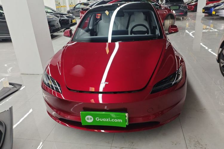 Used Tesla Model 3 2023 Rear-Wheel-Drive Version
