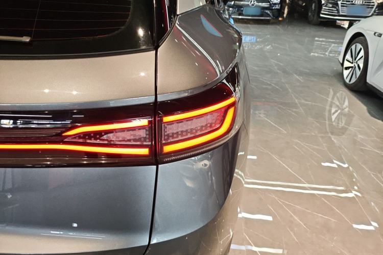 Used Volkswagen ID.4 X 2023 Pure Smart Edition Right Rear Taillight