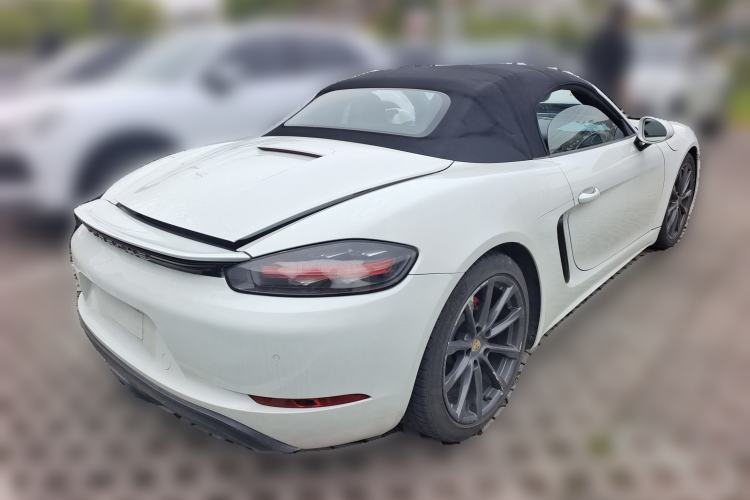 Used Porsche 718 2016 Cayman 2.0T
