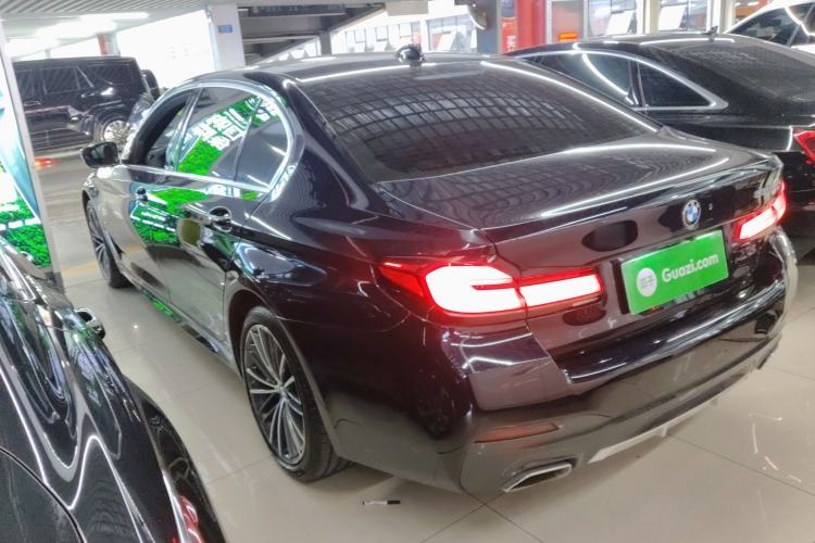 Used BMW 5 Series 2022 Restyled 530Li Leading Edition M Sport Package Exterior 2