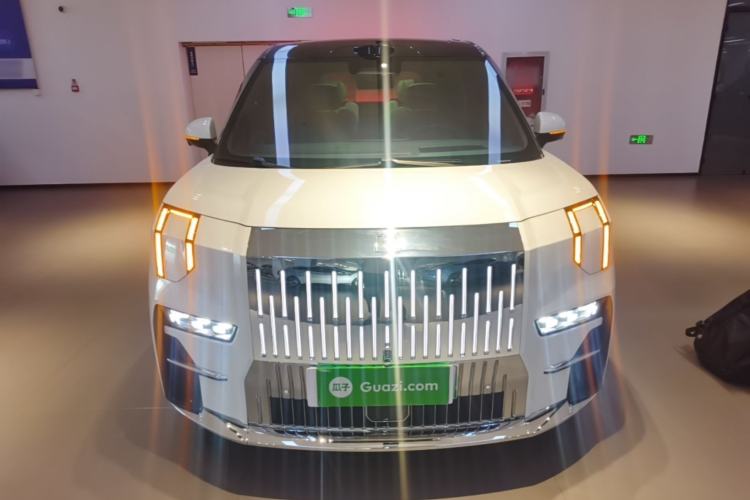 Used Zeekr 009 2024 7-Seater Aisle Version 108 kWh