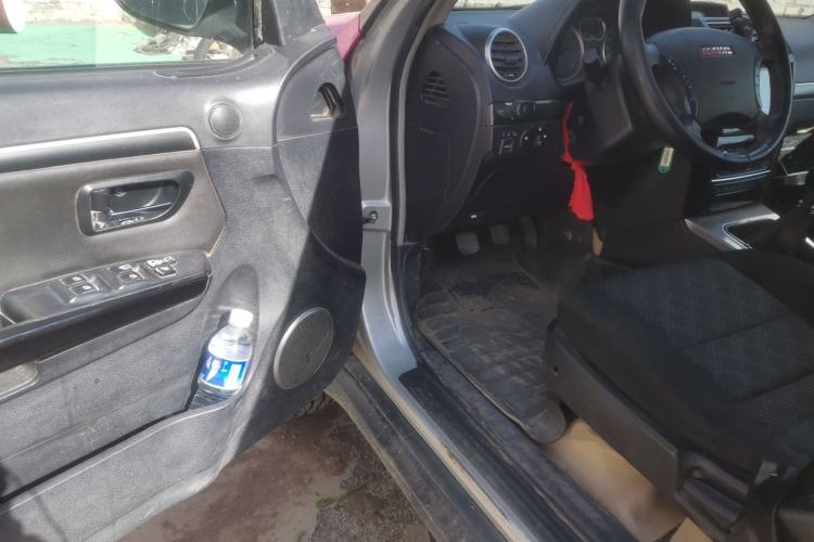 Used Haval H5 Classic 2013 Zhizun Edition 2.0T Manual 4x4 Progressive Model
