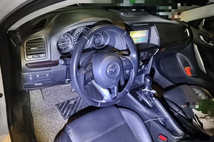 Used Mazda Atenza 2014 2.0L Blue Sky Luxury Edition
