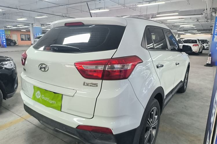 Used Hyundai ix25 2015 1.6L Automatic Two-Wheel Drive Smart GLS Trim
