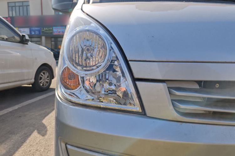 Used Wuling Rongguang S 2023 1.5L Base Version 5/7 Seats