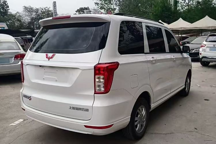 Used Wuling Hongguang 2019 1.5L S Standard Version China VI LAR