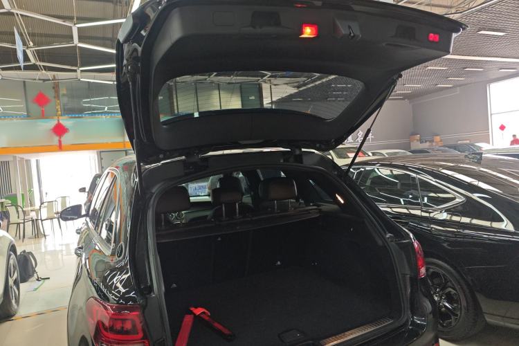 Used Mercedes-Benz GLC 2022 GLC 300 L 4MATIC Dynamic Edition Prestige Model Trunk