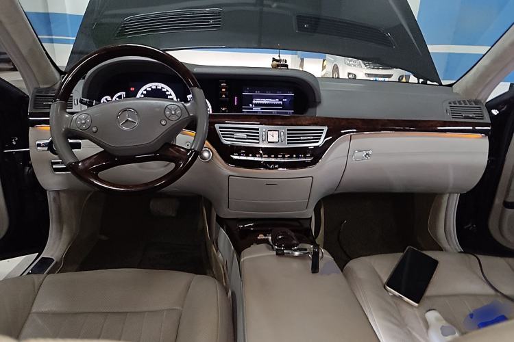 Used Mercedes-Benz S-Class 2010 S 600 L
