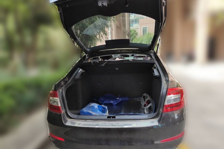 Used Skoda Octavia 2015 1.6L Manual Yijie Edition