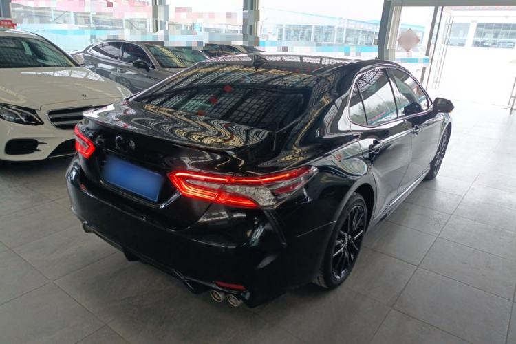Used Toyota Camry 2022 2.5S Knight Edition

