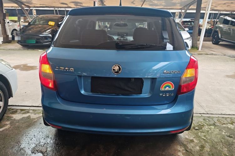 Used Skoda Fabia 2014 1.4L Automatic Crystal Edition